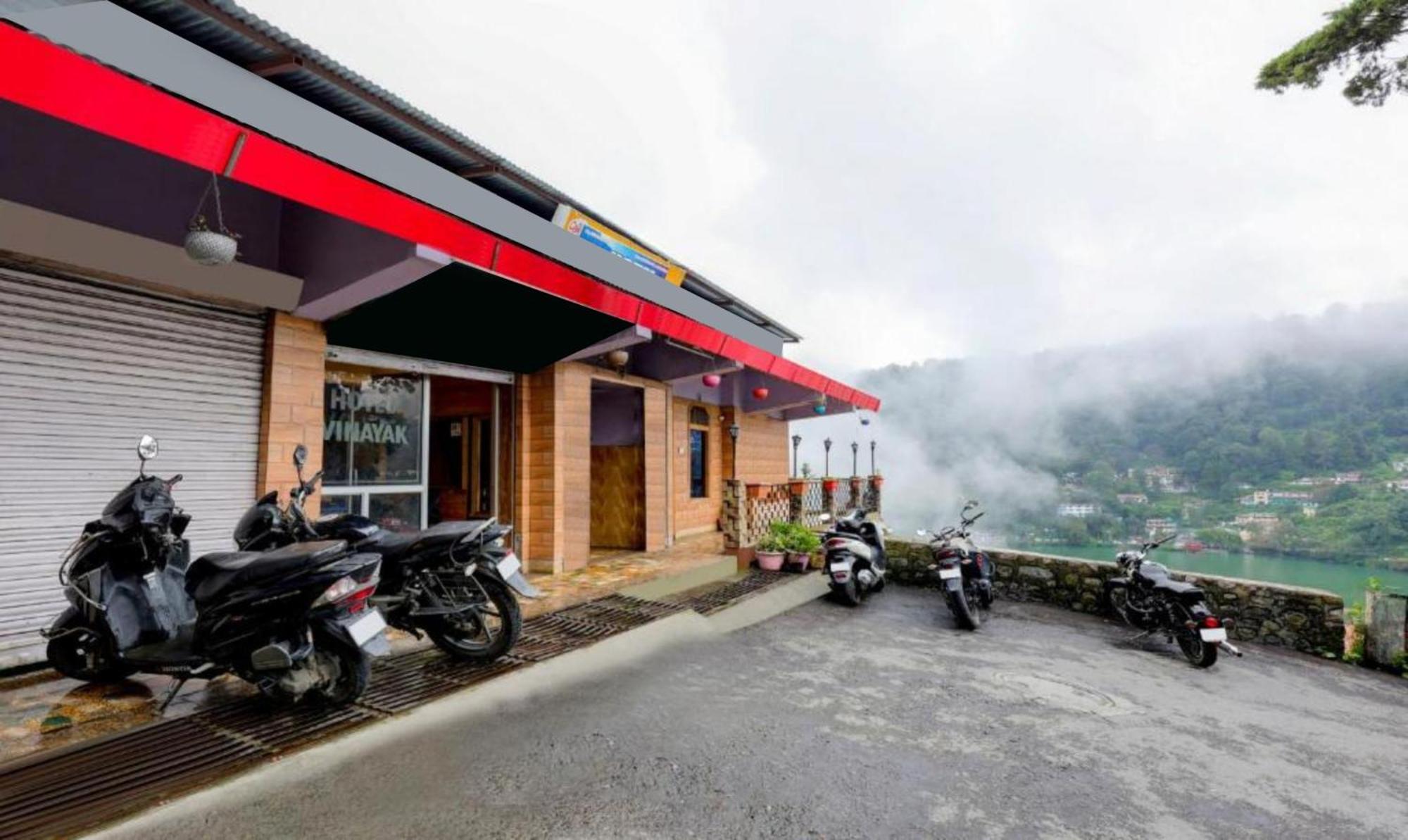 Hotel Vinayak Nainital Near Mall Road Lake View Room Extérieur photo